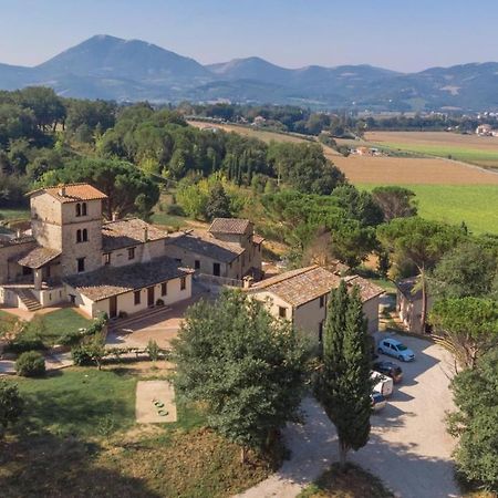 מונטונה Gh Borgo Pulciano Agriturismo מראה חיצוני תמונה