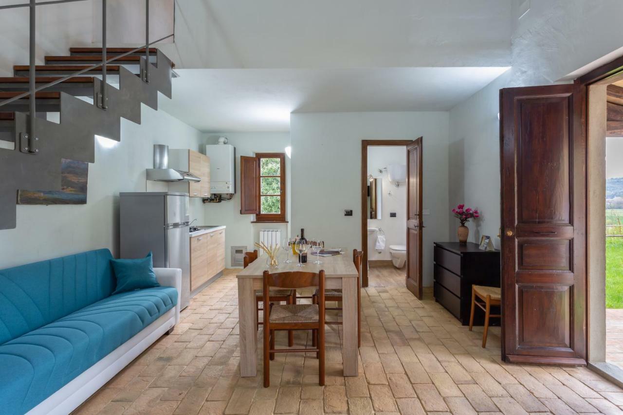 מונטונה Gh Borgo Pulciano Agriturismo מראה חיצוני תמונה
