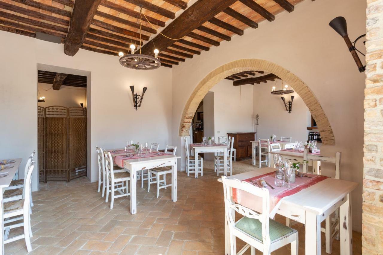 מונטונה Gh Borgo Pulciano Agriturismo מראה חיצוני תמונה